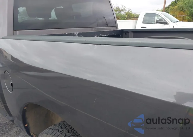 1C6RR7KG7GS390472: 43975053