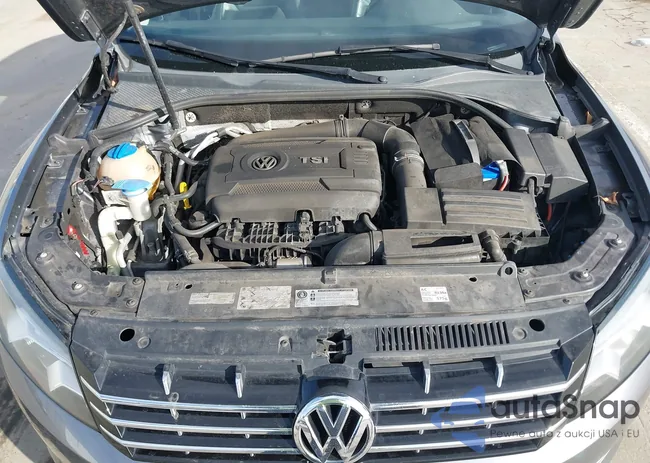 1VWCT7A33EC044132: 43975183