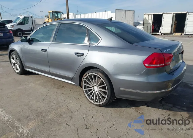 1VWCT7A33EC044132: 43975183