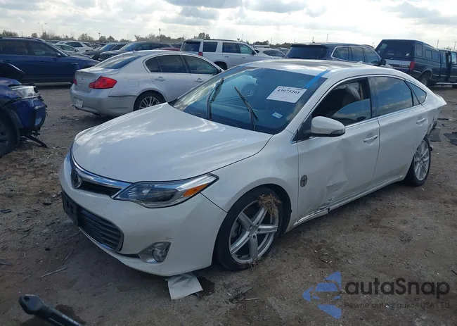 4T1BK1EB9EU127702: 43975201