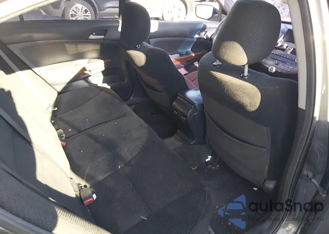 1HGCP2F72CA067501: 43975203