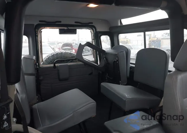 SALDV3244VA123167: 43975300