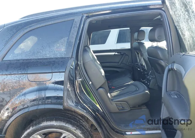 WA1DGAFE9FD026999: 43974308