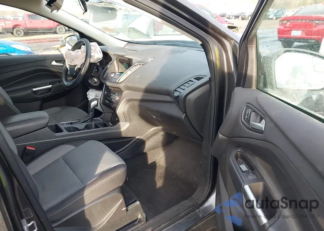 1FMCU0GD3JUD56989: 43974333