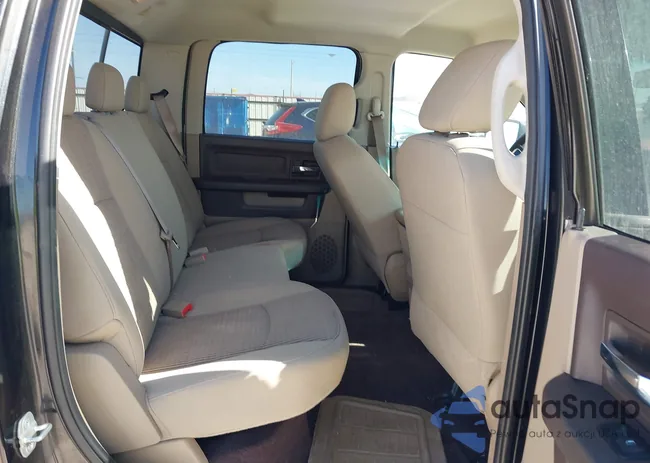 1D3HB13P19S774455: 43974374