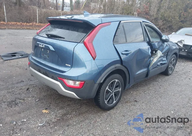 KNDCS3LFXP5054282: 43974379