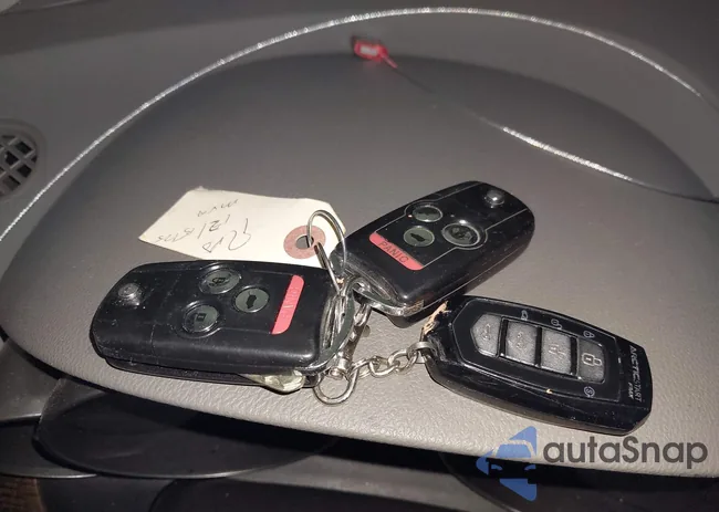 2HNYD2H27AH503833: 43974406