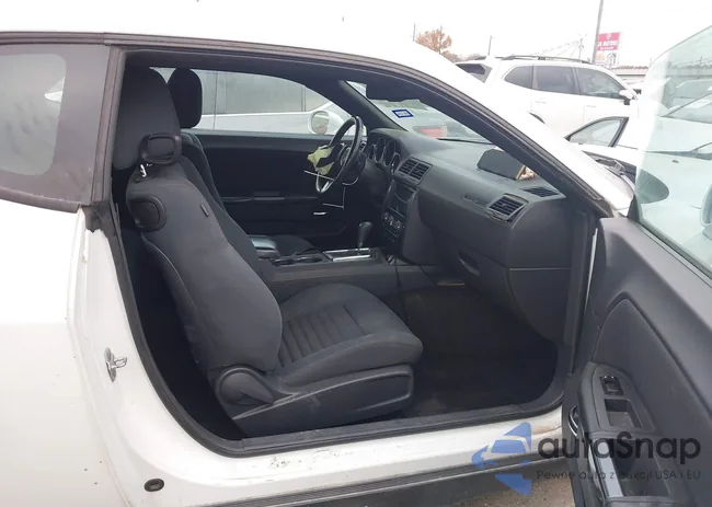 2C3CDYAG5CH106296: 43974411