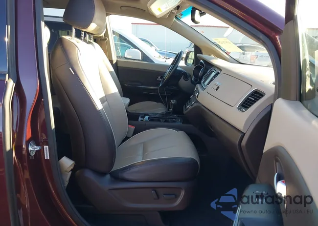 KNDME5C12F6033981: 43974429