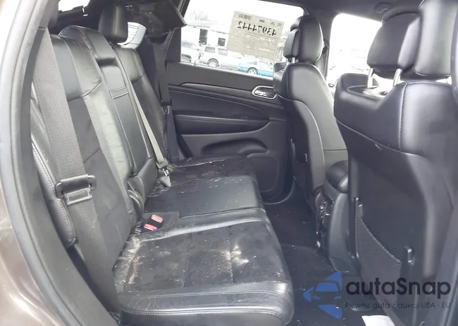 1C4RJFAG0JC304111: 43974442