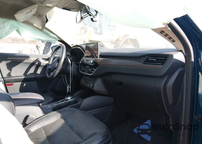 1FMCU9J91LUA27493: 43974542