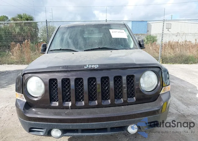 1C4NJPFB4ED769718: 43974564