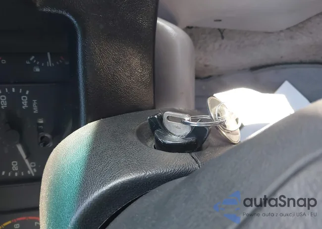 1FACP42E2LF112055: 43974618