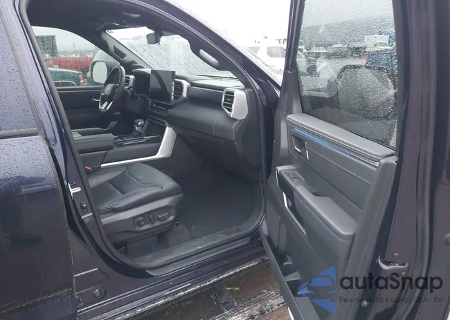 7SVAAABA1RX022953: 43974651