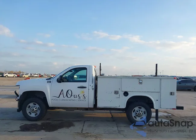 1GB0CVCG4DF116290: 43974652