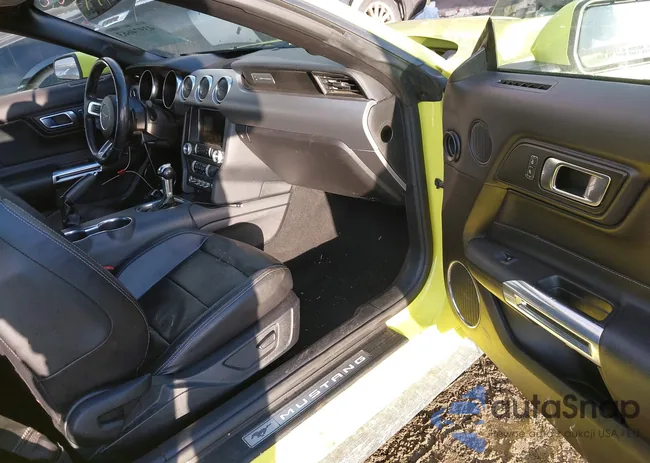 1FATP8UH7M5120139: 43974663