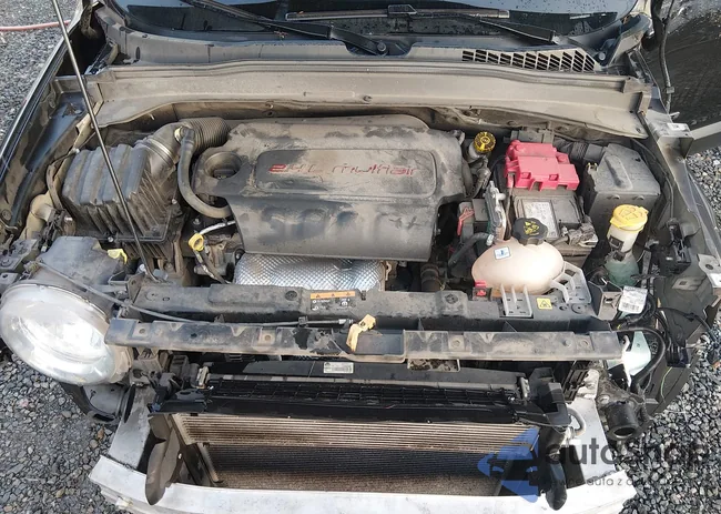 ZACNJDAB1MPM81657: 43975780