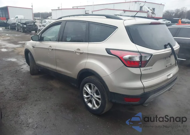 1FMCU9GD5HUE44912: 43975827