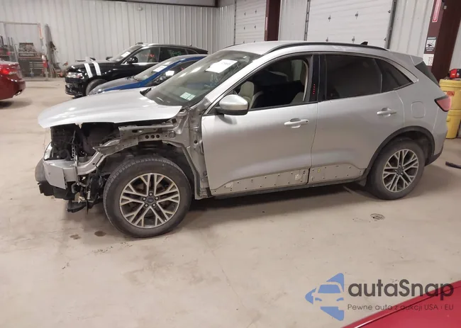 1FMCU9H60LUA20725: 43975933