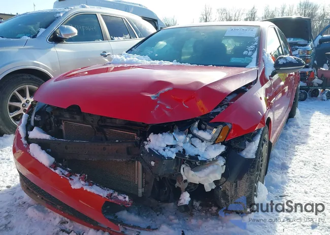 3VW547AU0FM062313: 43975979