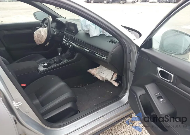 19XFL2H86SE000179: 43976011