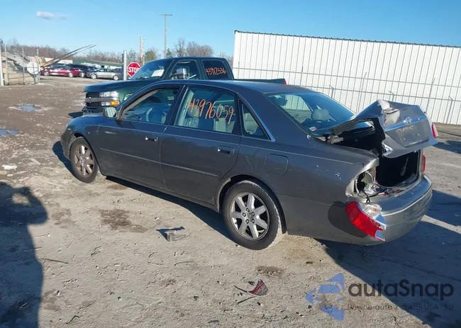 4T1BF28B83U326937: 43976059