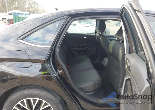 3VWCB7BU6KM158873: 43976222