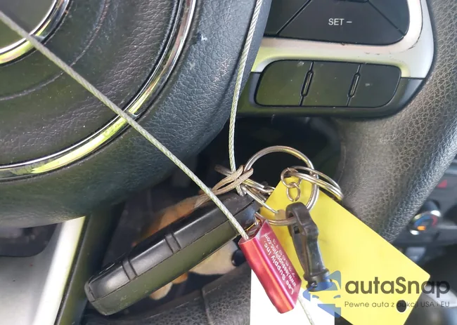 ZACNJAAB0LPL64956: 43976232