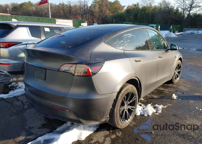 7SAYGDEE8NF308605: 43976261