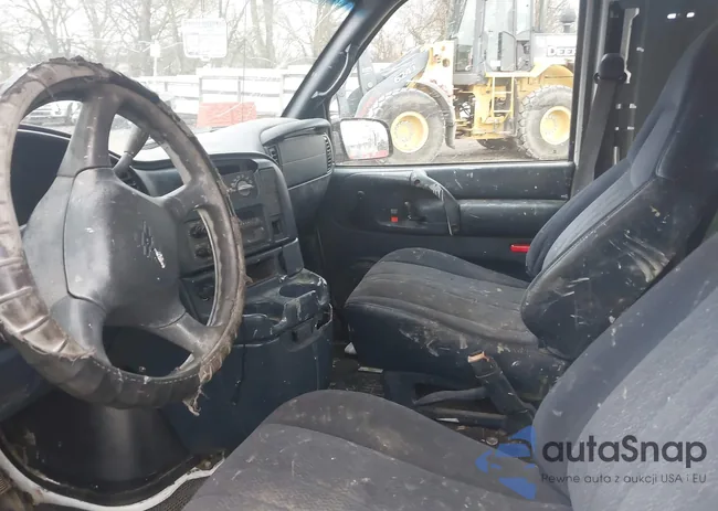 1GCDM19W2YB171013: 43975404