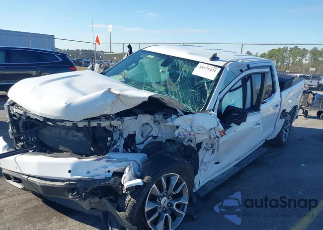 1GCUYEED6NZ194815: 43975431