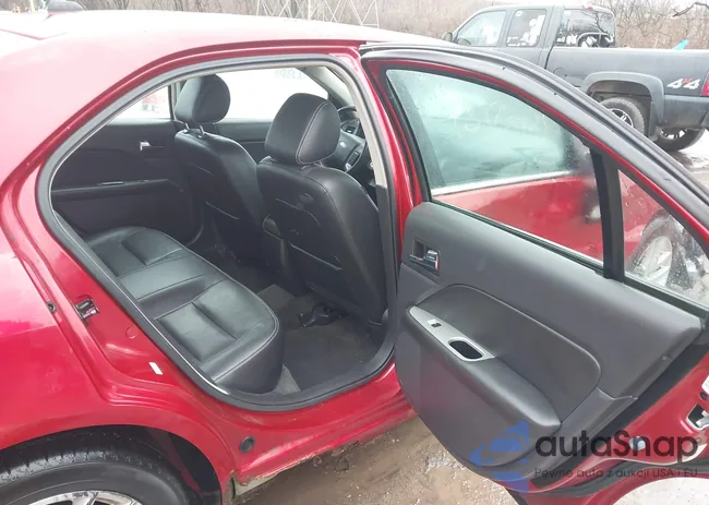 3FAHP0JAXBR328668: 43975539