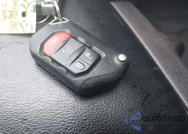 1C4HJXDN4MW723075: 43975595