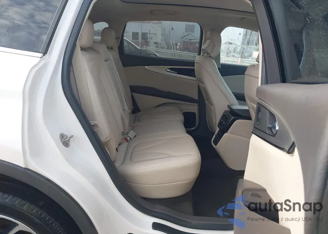 2LMPJ8LP3KBL58357: 43975654