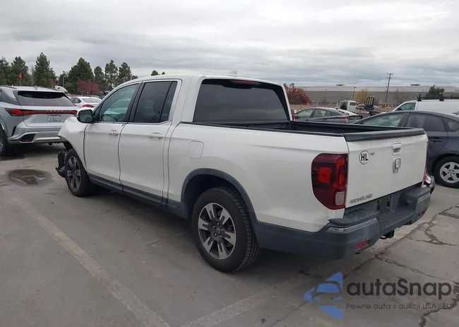 5FPYK2F56HB011228: 43976775