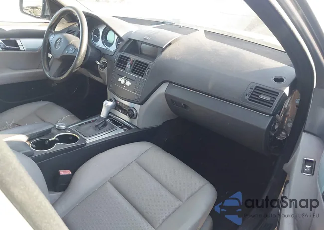 WDDGF54X88R034315: 43976860