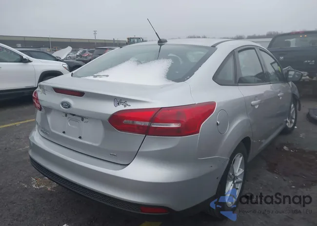 1FADP3F28JL310782: 43976881