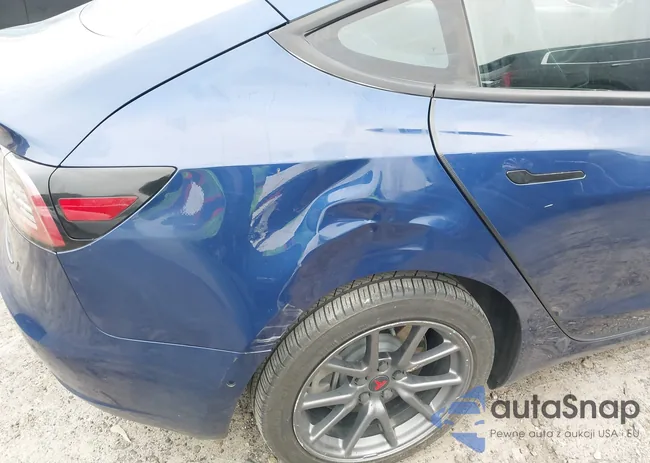 5YJ3E1EA1LF739714: 43976936