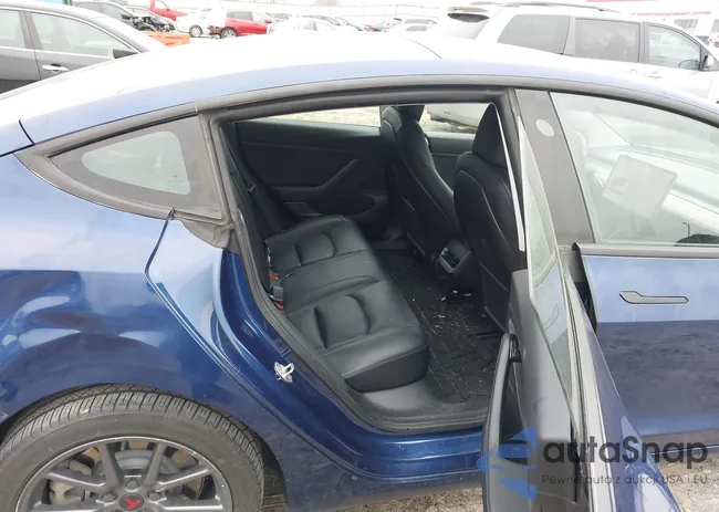 5YJ3E1EA1LF739714: 43976936