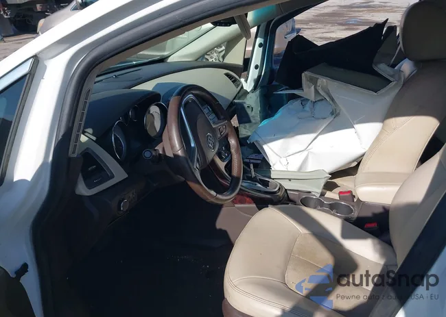 1G4PP5SK7G4131205: 43976945