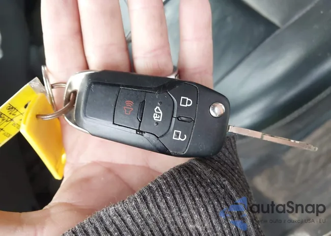 1FTBR1X89NKA27760: 43977209