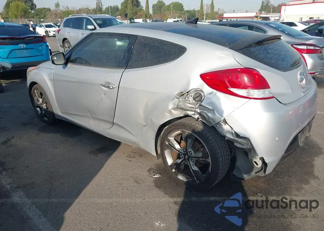 KMHTC6AD3GU258763: 43977235