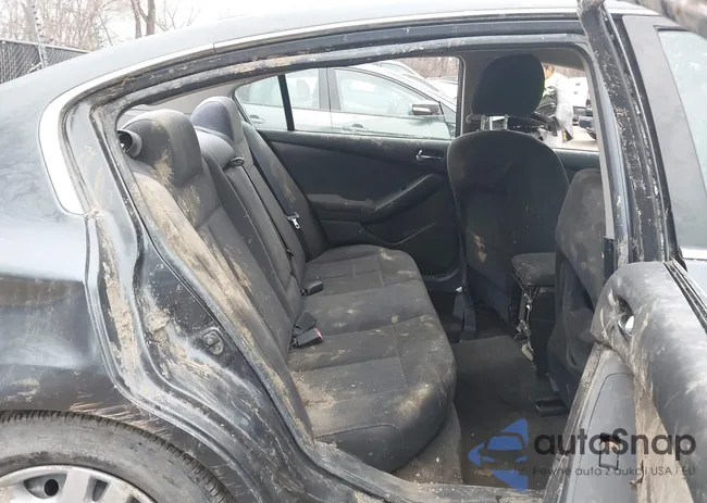 1N4AL2AP8AN509427: 43977270