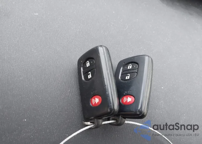 JTDKN3DU8C1564776: 43976411