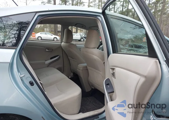 JTDKN3DU8C1564776: 43976411