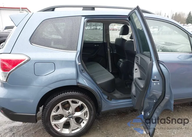 JF2SJAWC0JH533127: 43976412