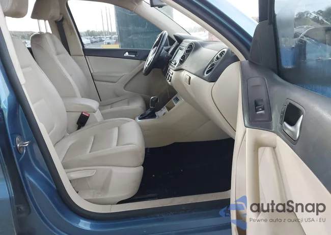 WVGAV7AX7HW503846: 43976449