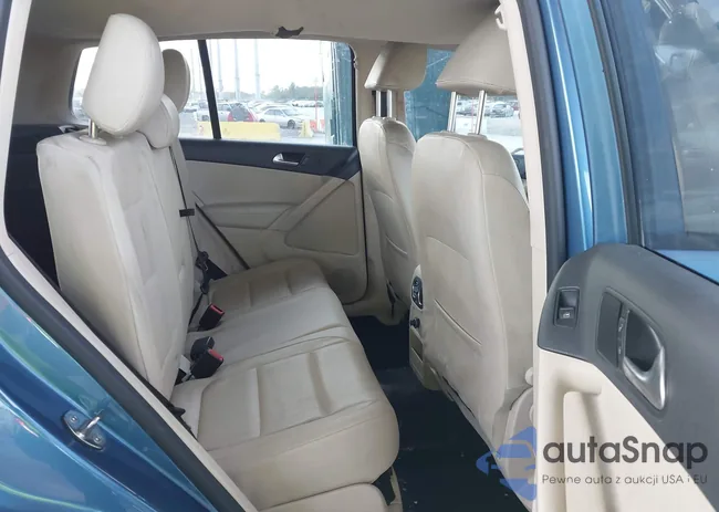 WVGAV7AX7HW503846: 43976449