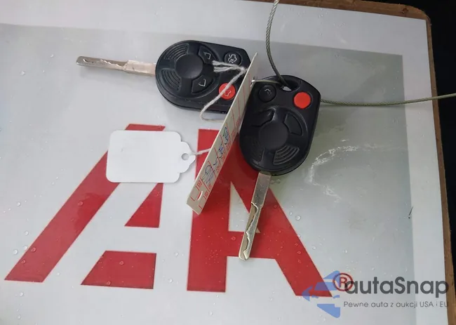 1FADP3F29FL273538: 43976547