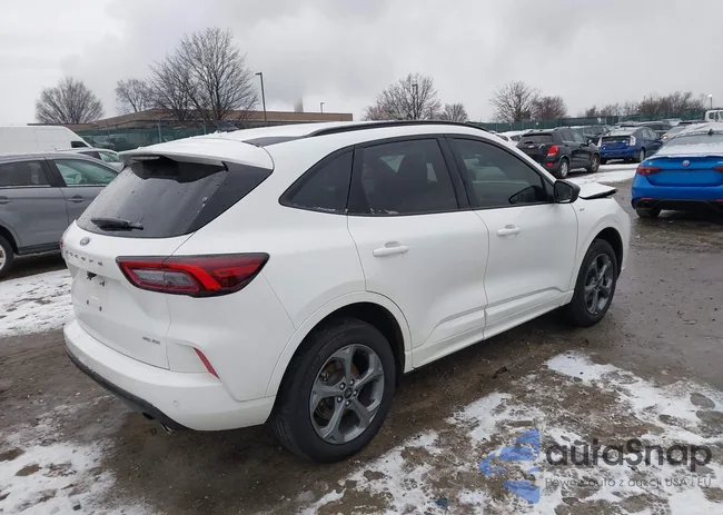 1FMCU9MN9RUA60050: 43976623